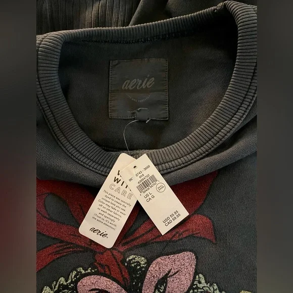 Aerie Tres Chic Sweatshirt - Picture 7 of 7